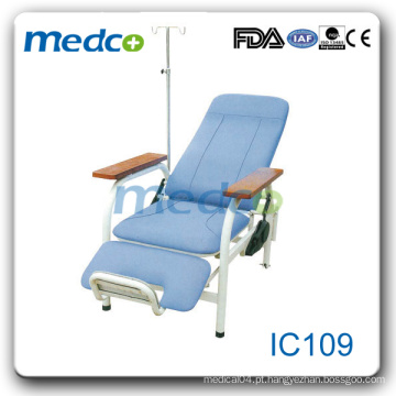 IC109 Cadeiras hospitalares para pacientes